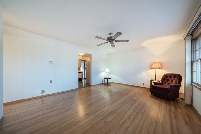 1717 State St, Augusta, KS 67010