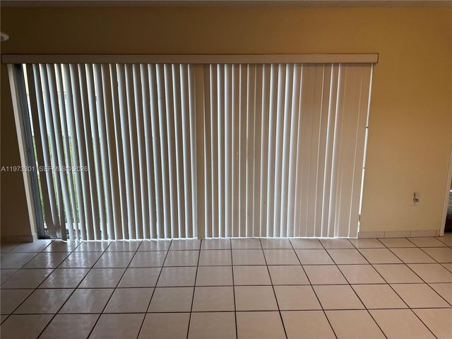 14450 SW 95th Ter, Miami, FL 33186