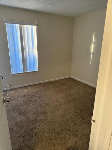 14450 SW 95th Ter, Miami, FL 33186