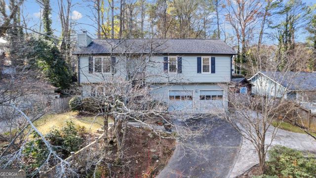570 Candlewick Lane NW, Lilburn, GA 30047
