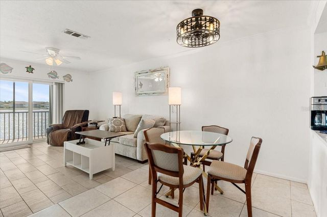 25225 RAMPART BOULEVARD 1207, Punta Gorda, FL 33983