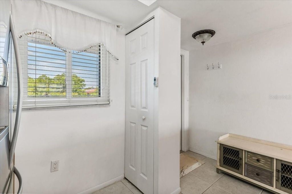 Image 7 of property listing at 25225 RAMPART BOULEVARD 1207, Punta Gorda, FL 33983