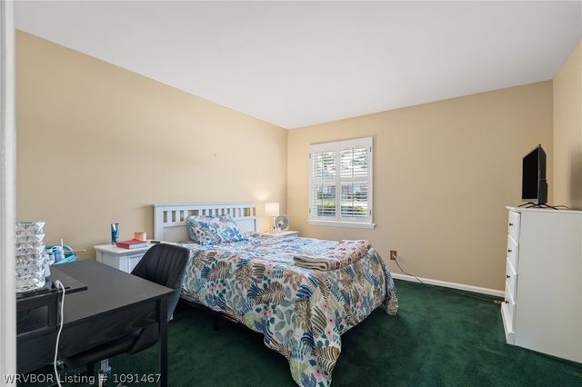 2017 S 70th Street, Fort Smith, AR 72903