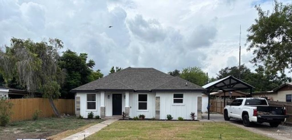 781 W Gem Avenue, Raymondville, TX 78580