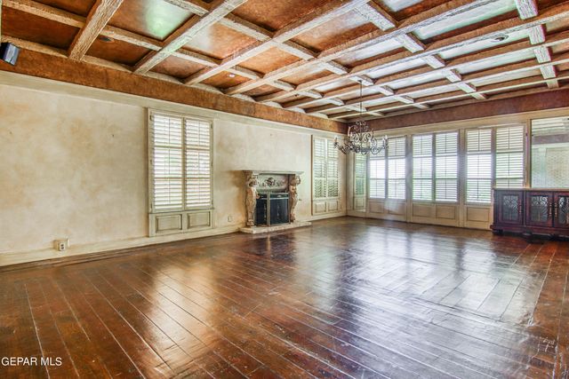 6041 TORREY PINES Drive, El Paso, TX 79912