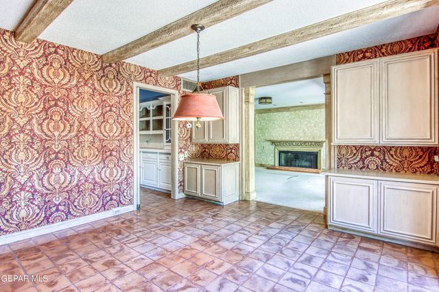 6041 TORREY PINES Drive, El Paso, TX 79912