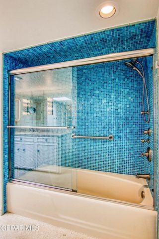 6041 TORREY PINES Drive, El Paso, TX 79912