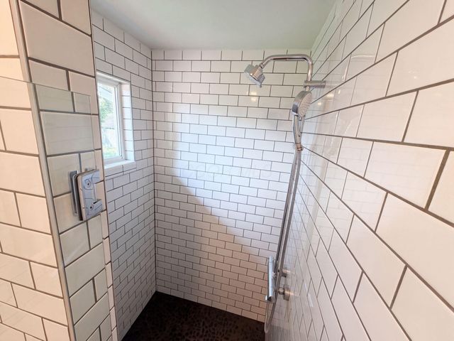 27 W Kenworth Road, Columbus, OH 43214