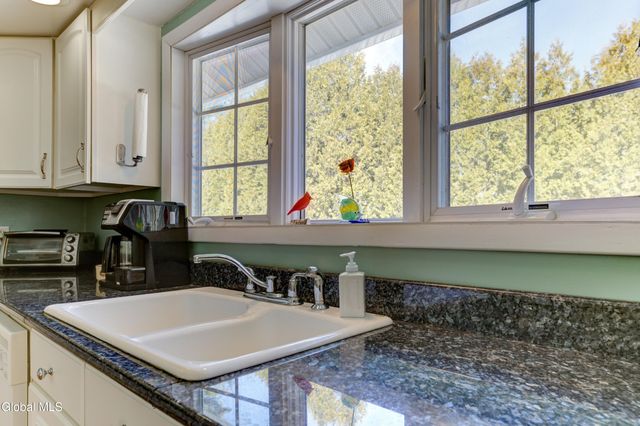 109 Ridgewood Avenue, Broadalbin, NY 12025