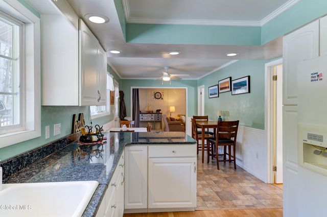 109 Ridgewood Avenue, Broadalbin, NY 12025