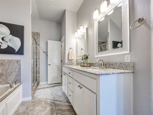 1177 McConnell Drive, Yukon, OK 73099