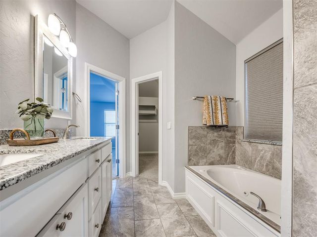 1177 McConnell Drive, Yukon, OK 73099