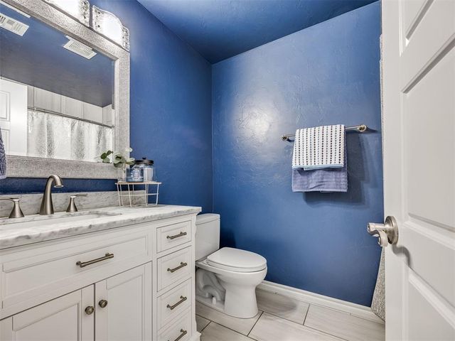 1177 McConnell Drive, Yukon, OK 73099