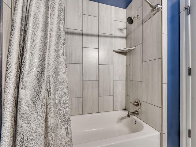 1177 McConnell Drive, Yukon, OK 73099