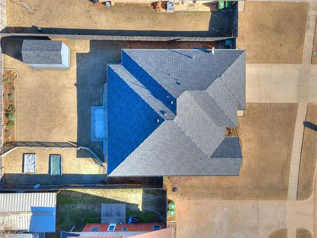 1177 McConnell Drive, Yukon, OK 73099