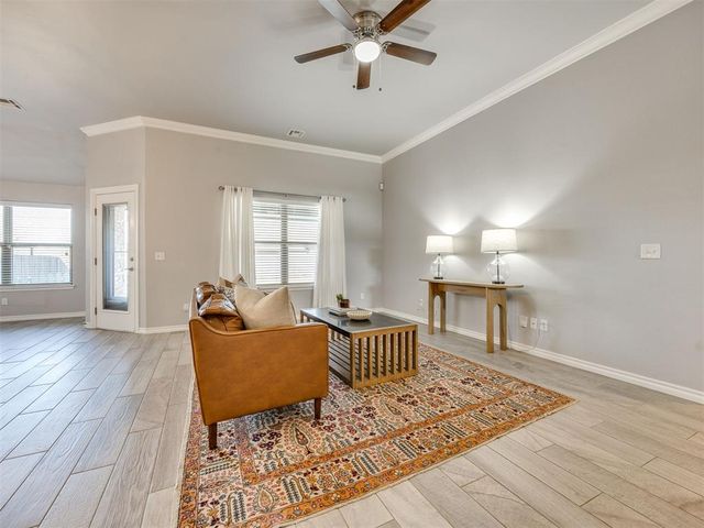 1177 McConnell Drive, Yukon, OK 73099