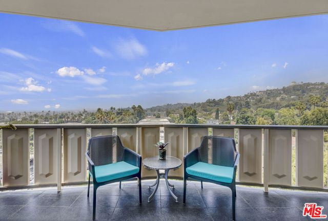 4455 Los Feliz Boulevard 907, Los Angeles, CA 90027