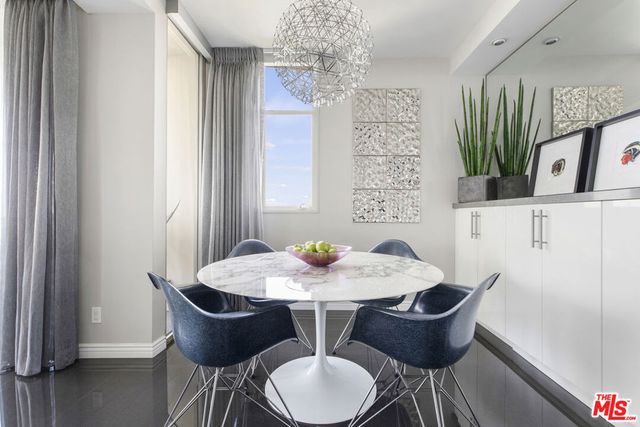 4455 Los Feliz Boulevard 907, Los Angeles, CA 90027