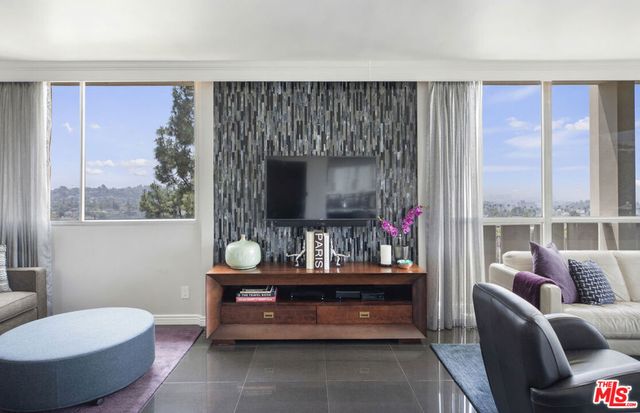 4455 Los Feliz Boulevard 907, Los Angeles, CA 90027