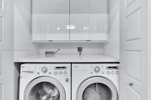3118 W 71st Place, Hialeah, FL 33018