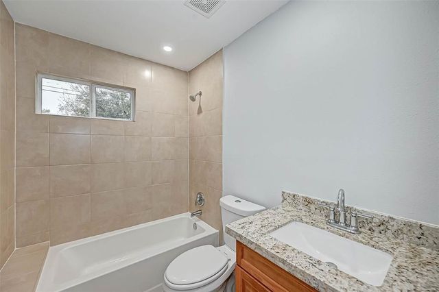 7028 Saint Augustine Street, Houston, TX 77021