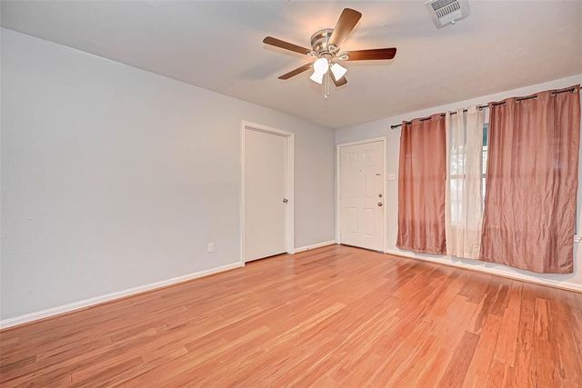 7028 Saint Augustine Street, Houston, TX 77021