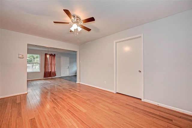 7028 Saint Augustine Street, Houston, TX 77021