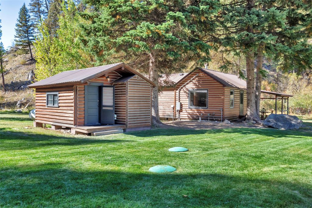 260 Medicine Springs Road, Conner, MT 59827 photo 11