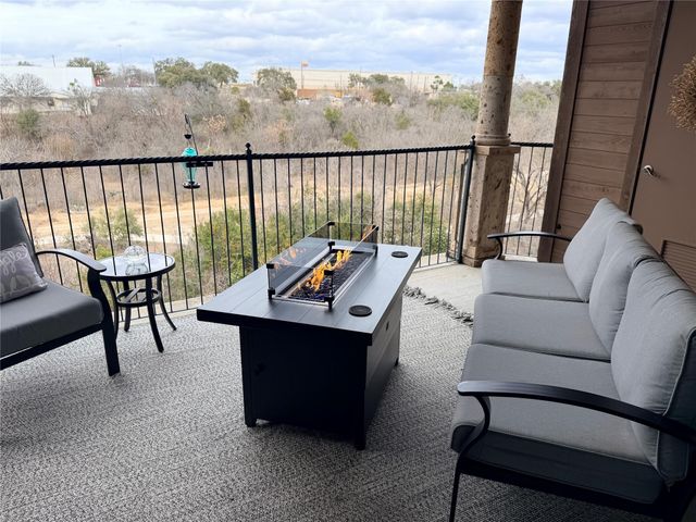 300 San Gabriel Village BLVD 521, Georgetown, TX 78626