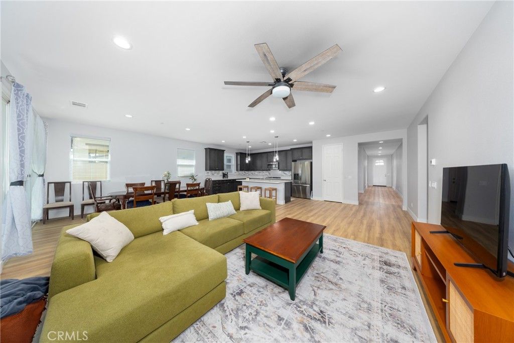 34204 Chenille, Murrieta, CA 92563 — photo 4