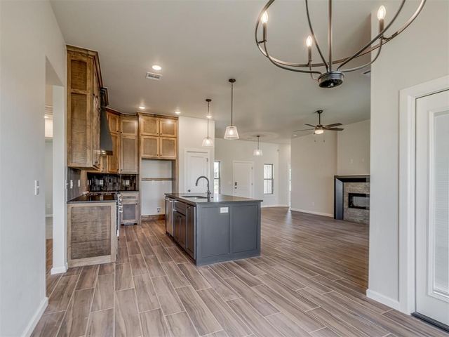 621 Trails End Drive, Shawnee, OK 74804
