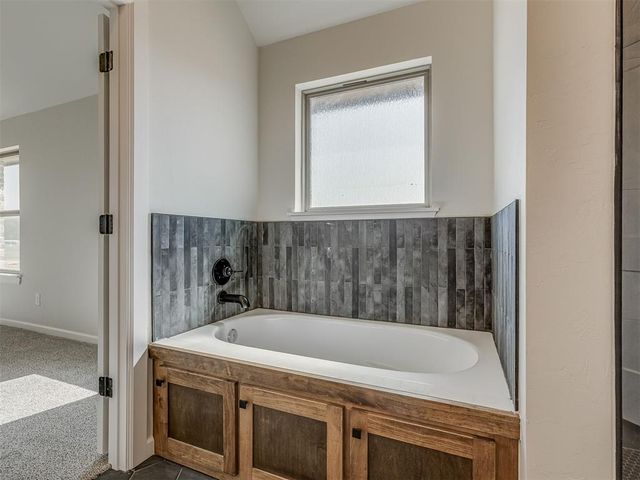 621 Trails End Drive, Shawnee, OK 74804