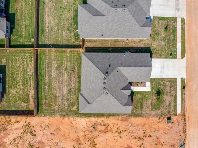 621 Trails End Drive, Shawnee, OK 74804