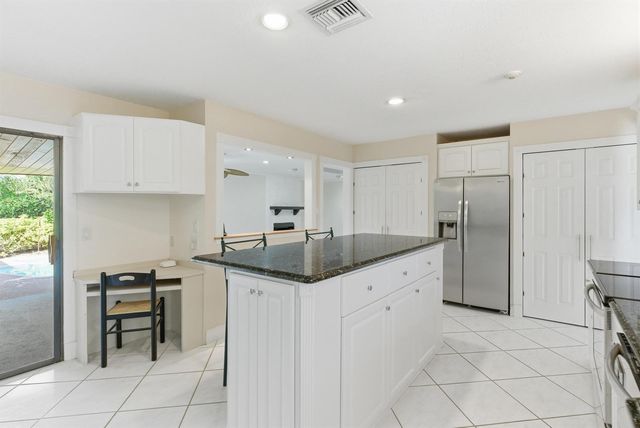 5151 SE Burning Tree Circle, Stuart, FL 34997
