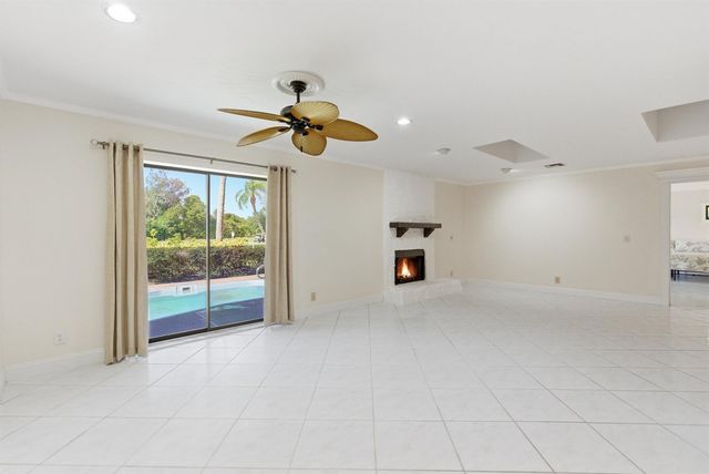 5151 SE Burning Tree Circle, Stuart, FL 34997