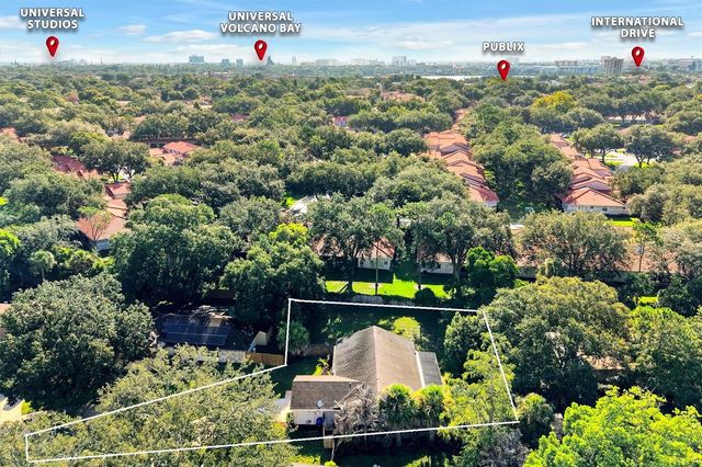 8405 WAIALAE COURT, Orlando, FL 32819