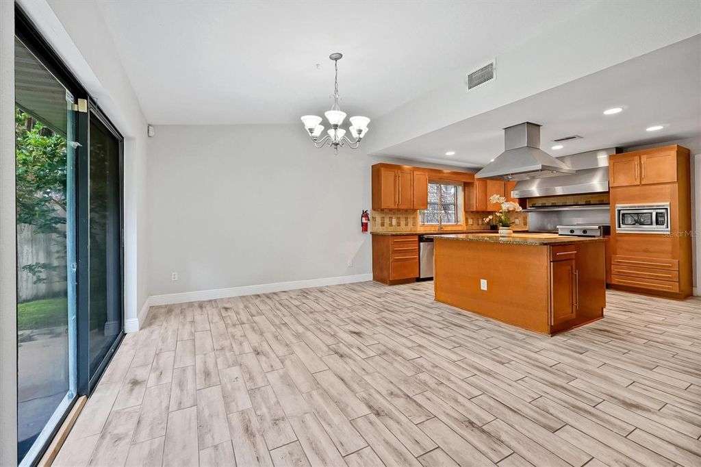 Image 13 of property listing at 8405 WAIALAE COURT, Orlando, FL 32819