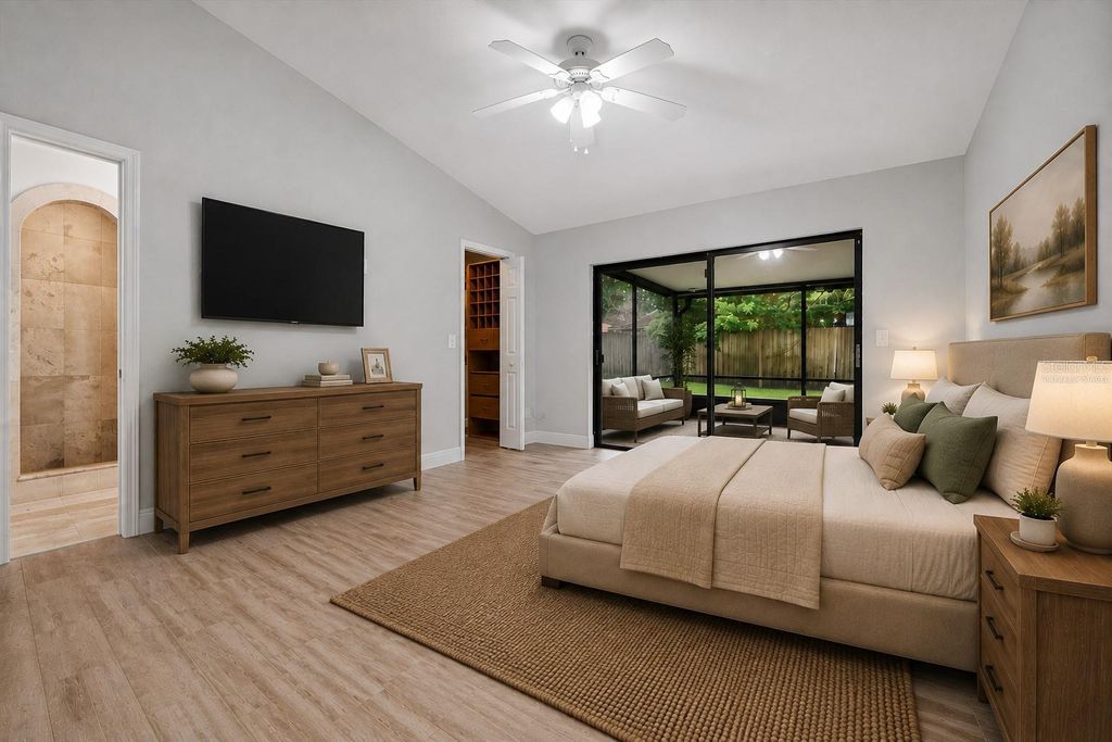 Image 15 of property listing at 8405 WAIALAE COURT, Orlando, FL 32819