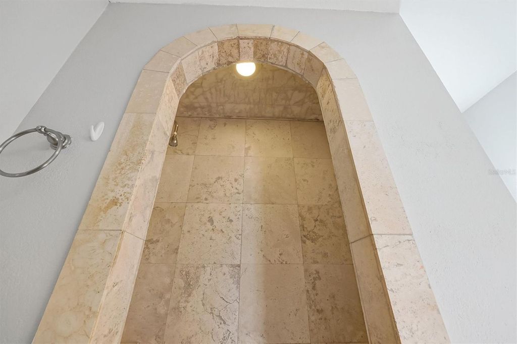 Image 20 of property listing at 8405 WAIALAE COURT, Orlando, FL 32819