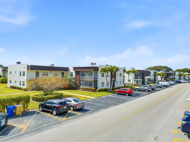 687 Normandy O Lane O - 687, Delray Beach, FL 33484