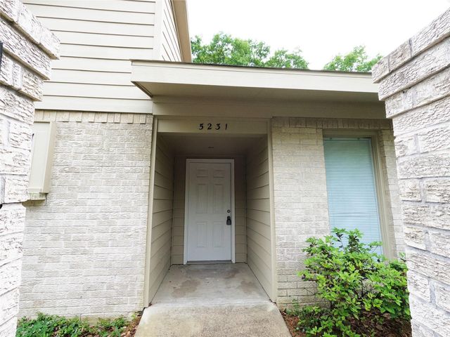 5231 Beechnut Street, Houston, TX 77096