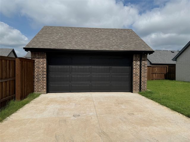 1840 Rosedale Avenue, Van Alstyne, TX 75495