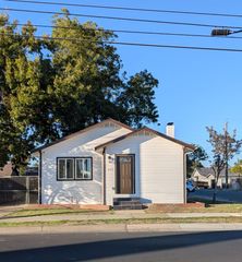 4557 14th Ave, Sacramento, CA 95820