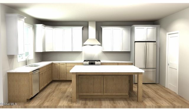 37 Newton Avenue, Saratoga Springs, NY 12866