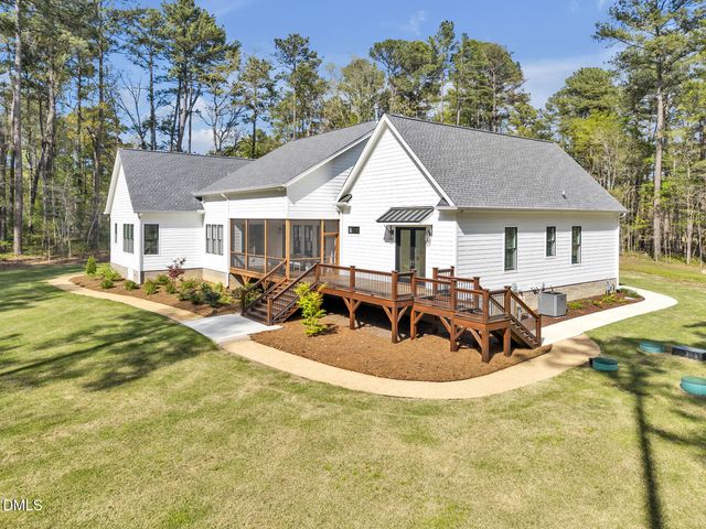 1202 Whippoorwill Lane, Chapel Hill, NC 27517