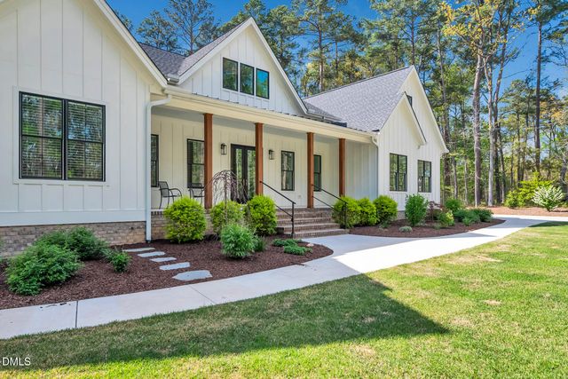 1202 Whippoorwill Lane, Chapel Hill, NC 27517