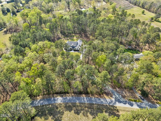1202 Whippoorwill Lane, Chapel Hill, NC 27517