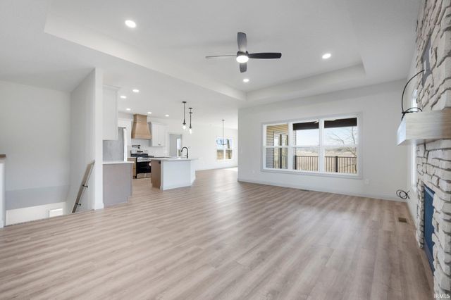 17885 Hutt Ridge Court, Huntertown, IN 46748