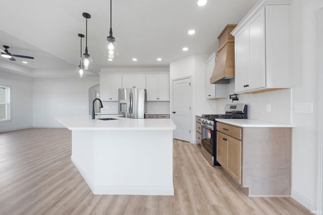 17885 Hutt Ridge Court, Huntertown, IN 46748
