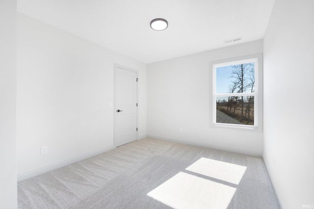 17885 Hutt Ridge Court, Huntertown, IN 46748